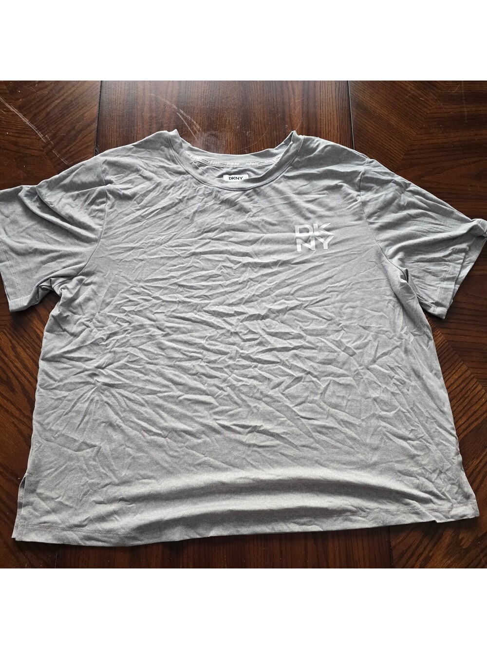 DKNY gray logo T shirt XXL simple city uniform